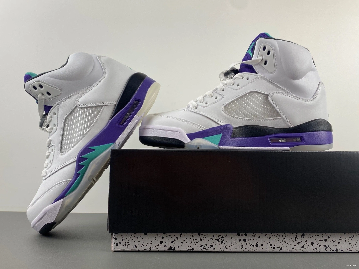 5 Retro Grape Jordan Men's (2006) 314259-131 - 0220
